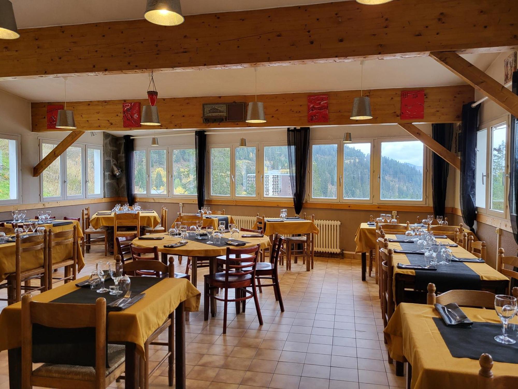 Auberge Restaurant Du Virage شاروس المظهر الخارجي الصورة