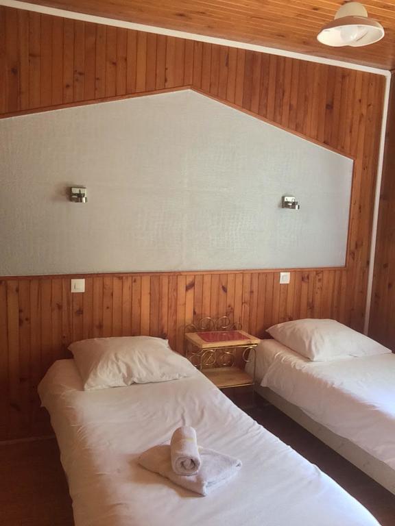 Auberge Restaurant Du Virage شاروس المظهر الخارجي الصورة